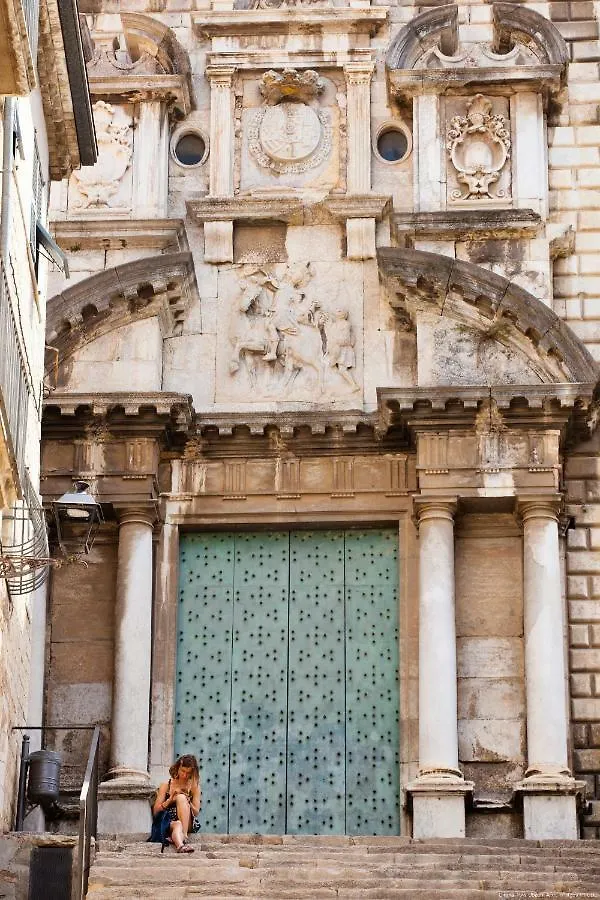 Catedral Boutique Studio Girona Apartment